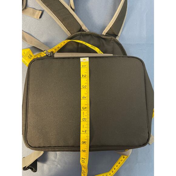 Pet Carrier Backpack Color Black/Gray Brand Unknown - Picture 9 of 11